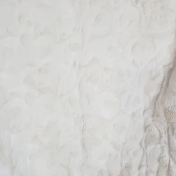 Perceptions Faux Fur Women's Round Neck Long Sleeve Shrug - Picture 10 of 12